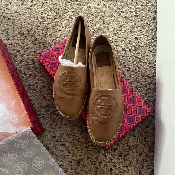 Tory Burch tan brown espadrilles